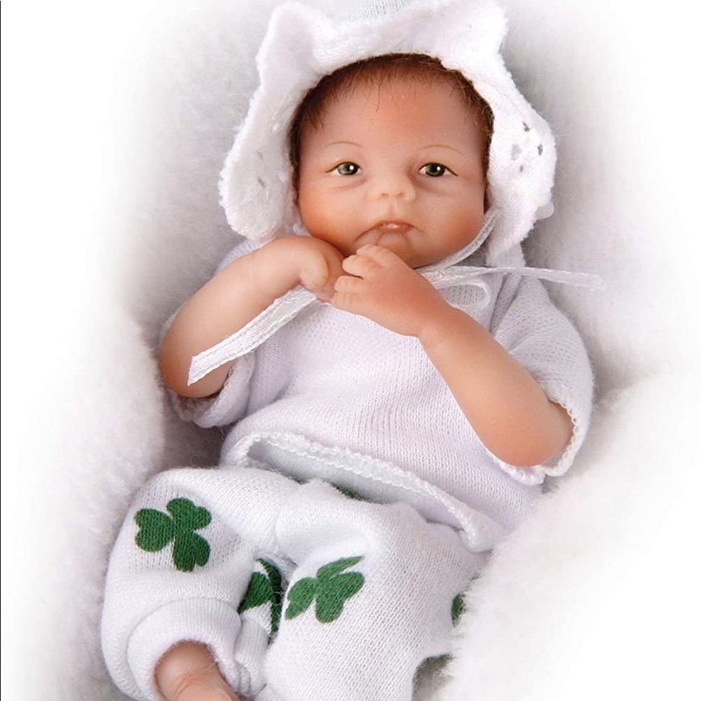 Collector’s Ashton Drake Doll, “Handful of Cheerfulness”
